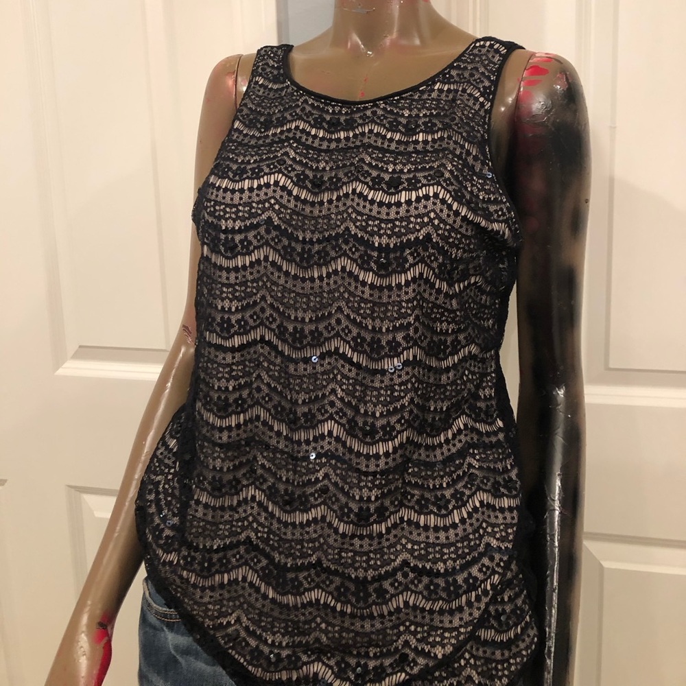 black lace tank top